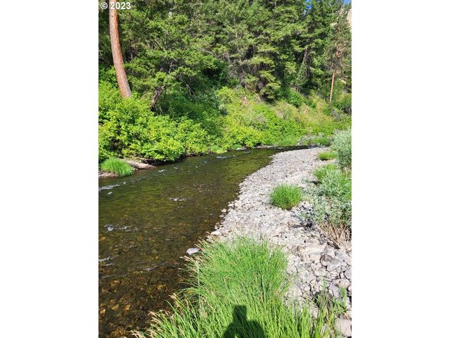 Middle Fork Ln, Long Creek, OR 97856