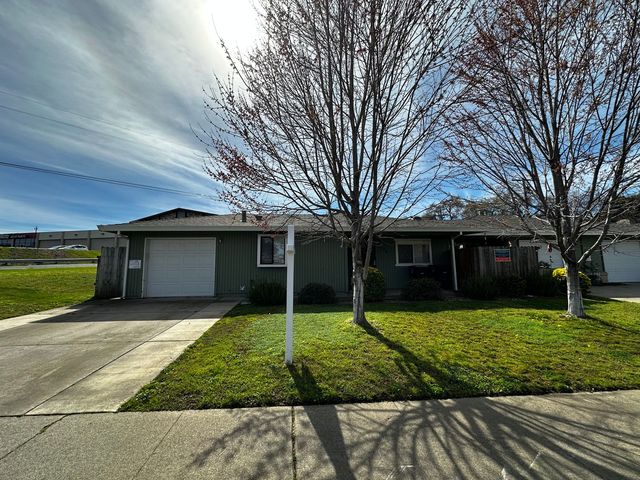 2720-2724 Bravado Dr, Rancho Cordova, CA 95670