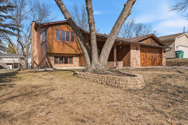 5728 26th St W, Saint Louis Park, MN 55416