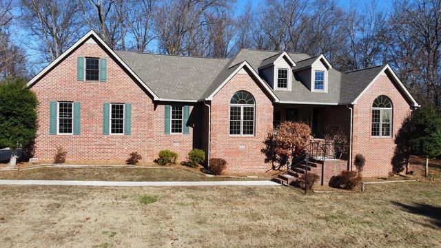 281 Holly Dr, Winchester, TN 37398