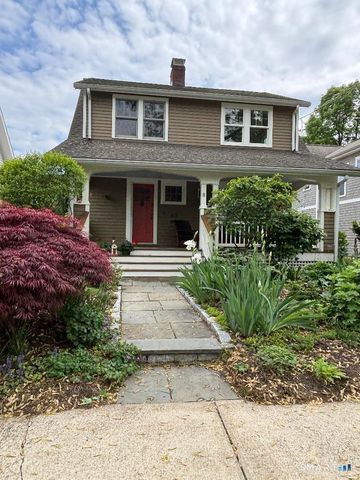 8 Roland Avenue, Norwalk, CT 06855