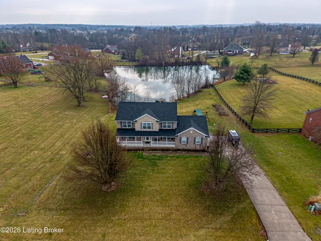 271 Stone Ridge Dr, Fisherville, KY 40023