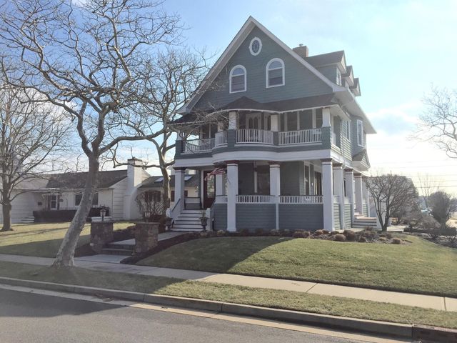 135 Lincoln Ave, Avon By The Sea, NJ 07717