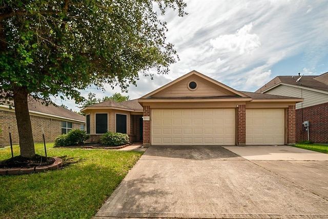17223 Dawn Shadows Dr, Humble, TX 77346