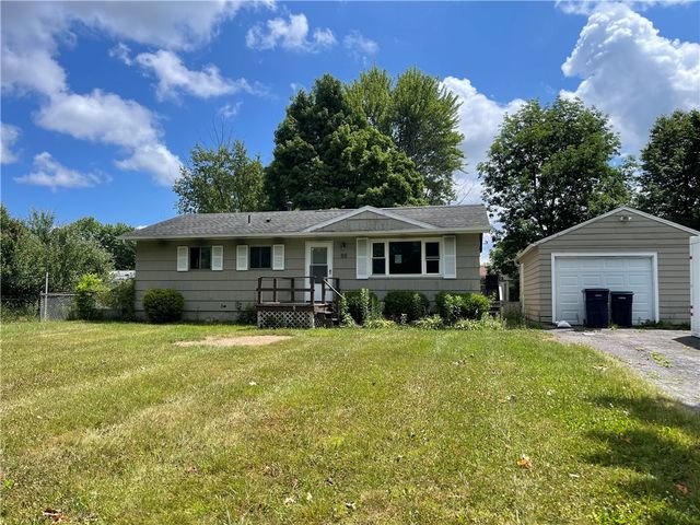 88 Sussex Rd, Rochester, NY 14623