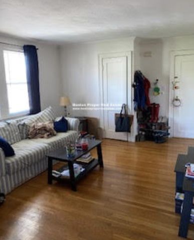 450 Washington St #5K, Brighton, MA 02135