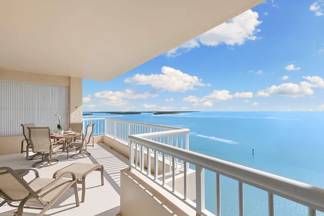 990 Cape Marco Dr #1102, Marco Island, FL 34145