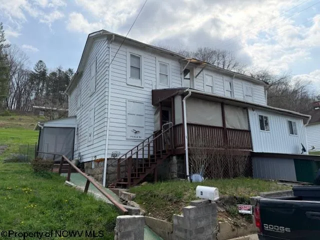 333 S  Walnut St, Philippi, WV 26416