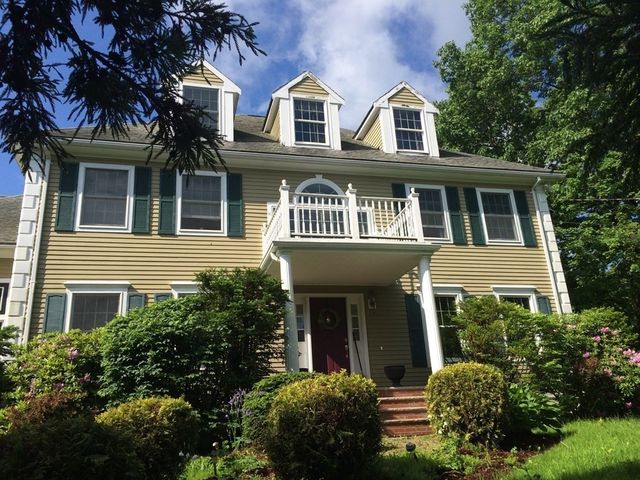 276 High St, Winchester, MA 01890