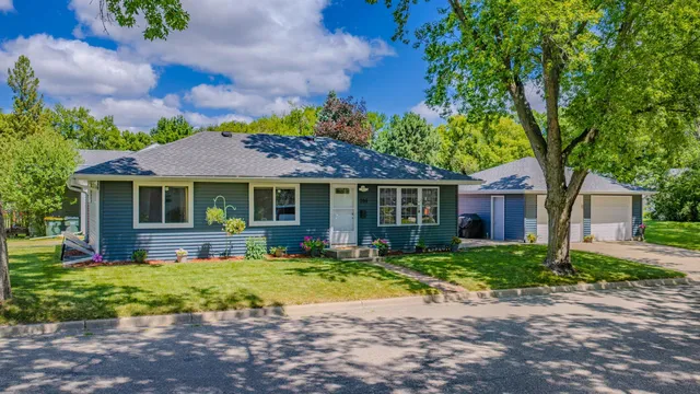 705 Johanna Ave, Willmar, MN 56201