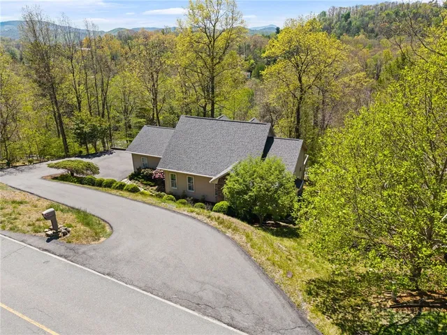 480 North Ridge Circle, Boone, NC 28607