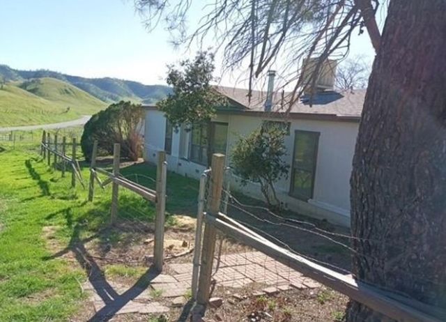 13045 Round Valley Rd, Corning, CA 96021