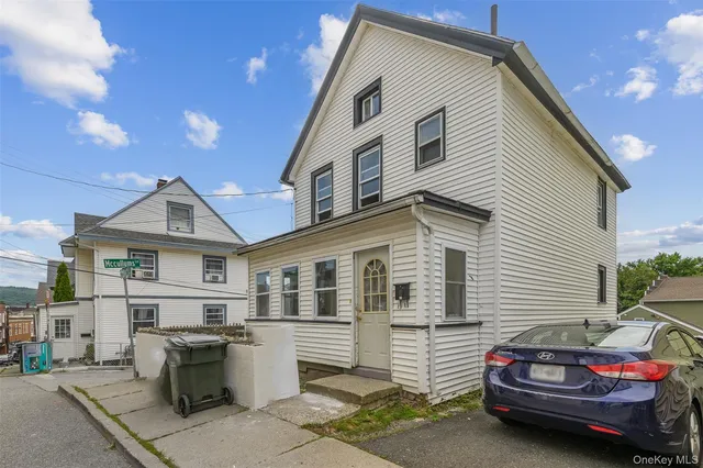 17 Schneider Avenue, Highland Falls, NY 10928
