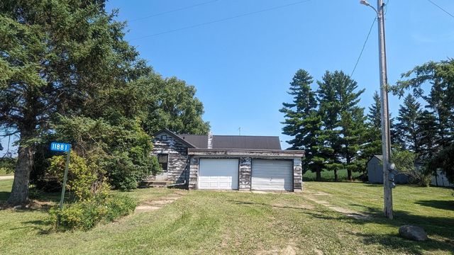 11881 440th St, Clearbrook, MN 56634