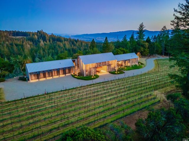 285 Howell Mountain Rd, Angwin, CA 94508