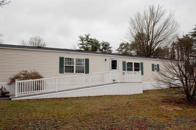 3 Brook Circle, Loudon, NH 03307