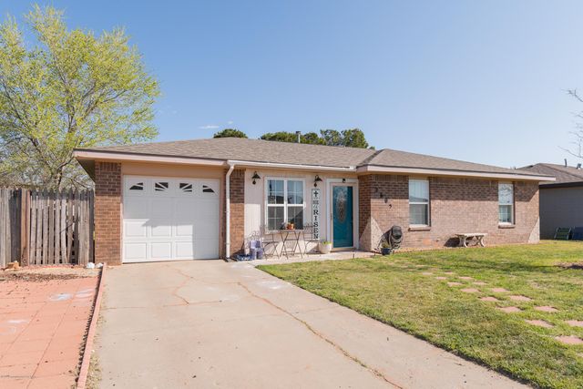 2605 16th Ave, Canyon, TX 79015