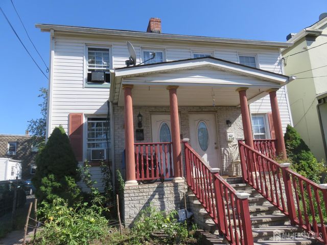 136 1st St, Perth Amboy City, NJ 08861