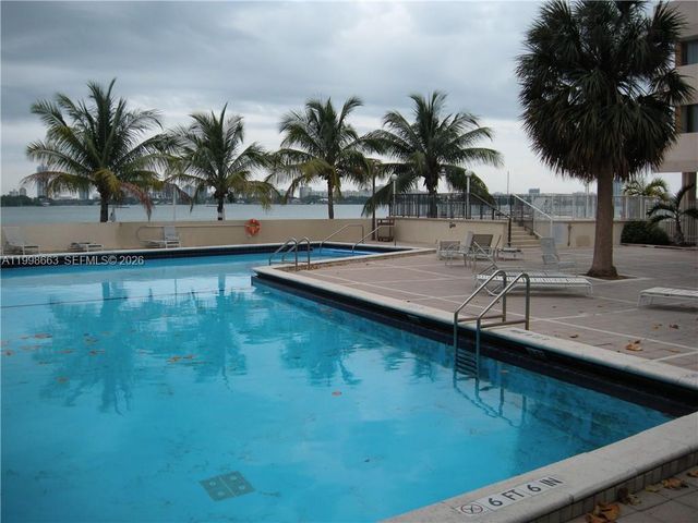 7545 E  Treasure Dr #2K, North Bay Village, FL 33141