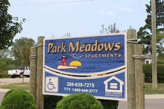 11225 Park Meadows Dr   #1, South Haven, MI 49090
