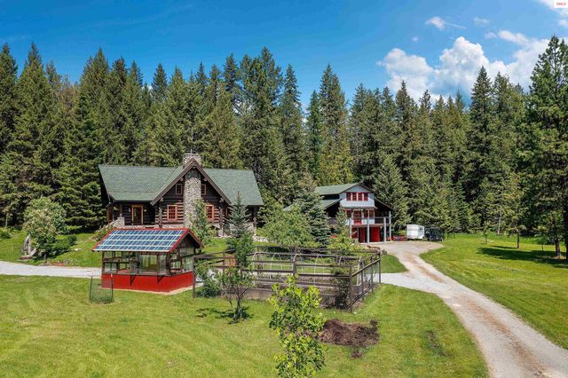 105 Lost Horse Ln, Sandpoint, ID 83864