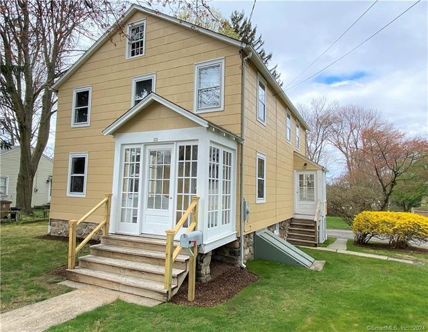 232 Courtland Ave, Stamford, CT 06906