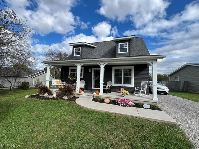 2064 Mace Dr, Albany, OH 45710