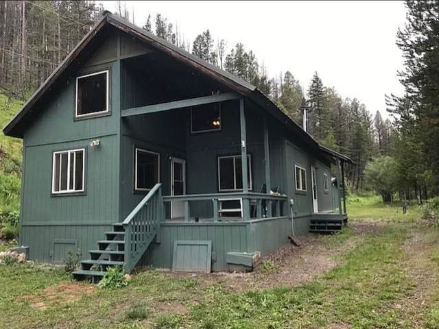 11201 Stemple Pass Rd, Lincoln, MT 59639