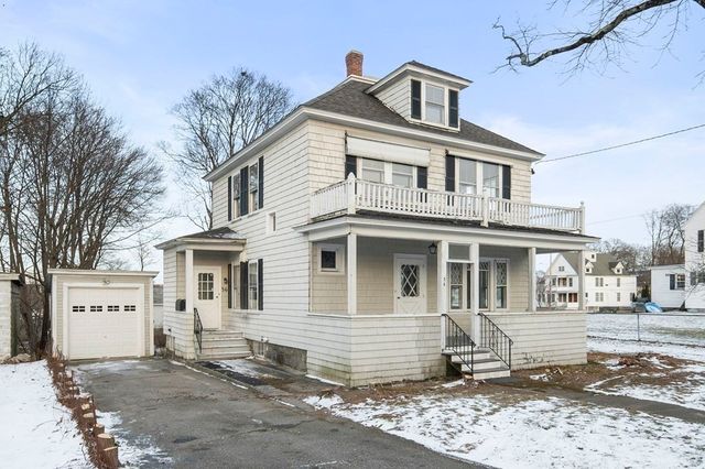 36 Newfield St, North Chelmsford, MA 01863