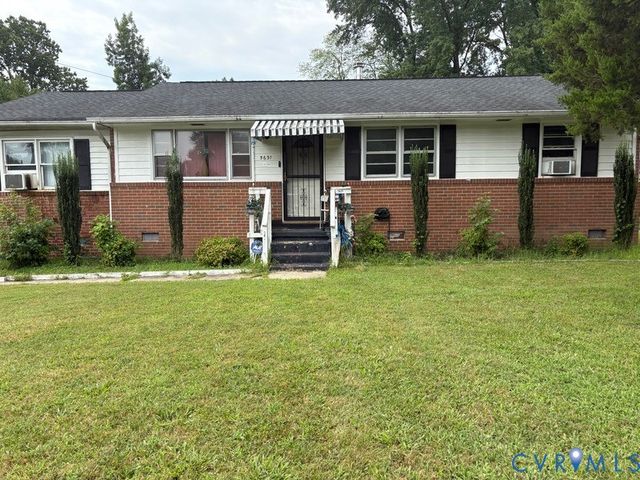 5631 Limestone Dr, Richmond, VA 23224