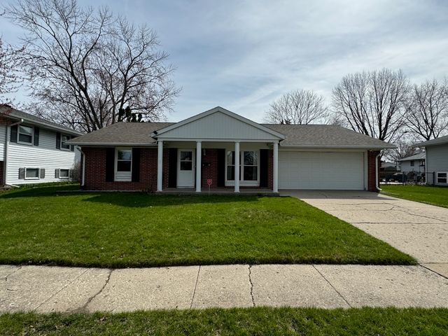 2104 12th Ave, Sterling, IL 61081