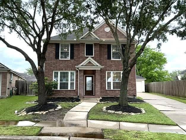 4522 Lake Halbert Ln, Richmond, TX 77406