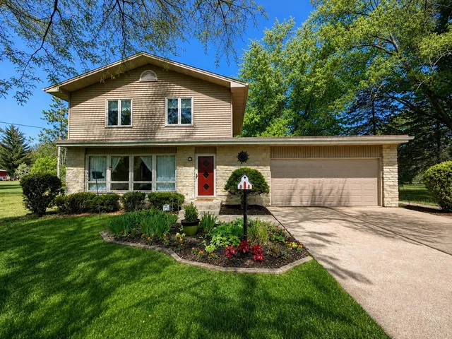237 N  Kossuth St, Berlin, WI 54923