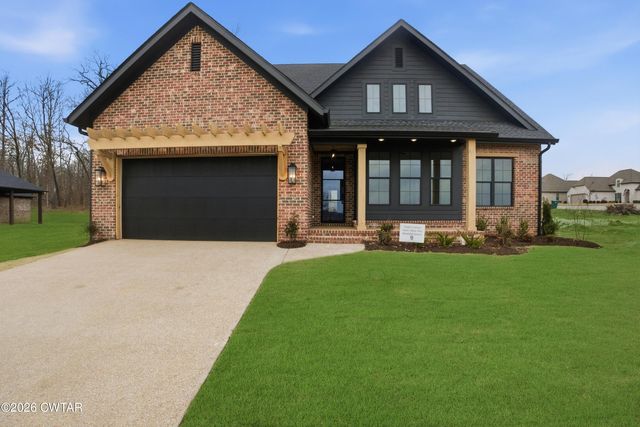 13 Kings Pond Cv, Jackson, TN 38305