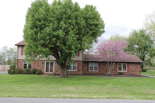 3315 Bow Dr, Bowling Green, KY 42104