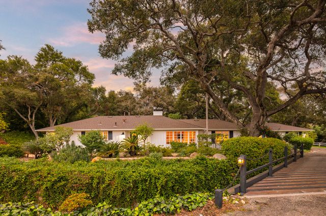 636 Oak Grove Dr, Santa Barbara, CA 93108