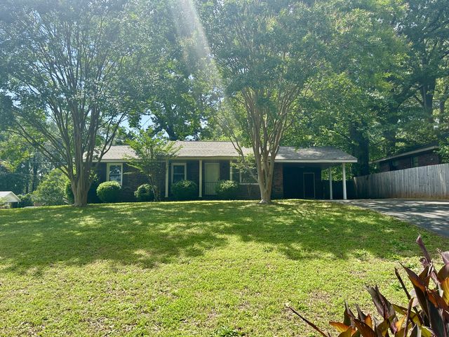 810 Harding Ave, Muscle Shoals, AL 35661