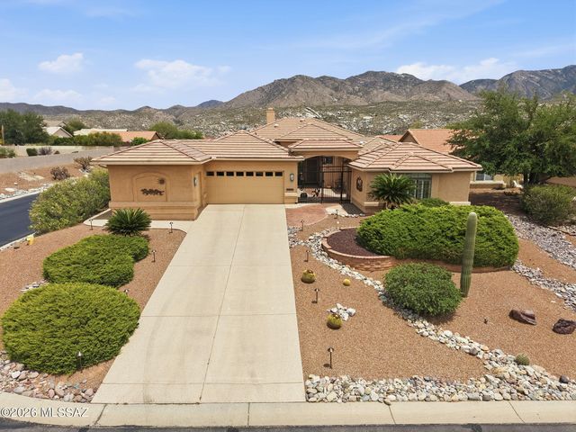 37215 S  Ridgeview Blvd #X, Tucson, AZ 85739