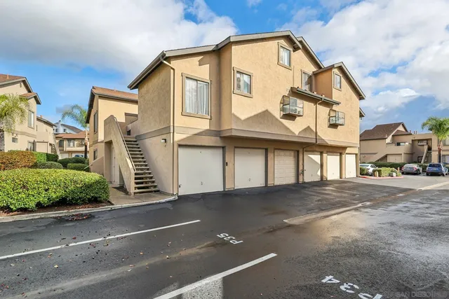 3661 Avocado Village Ct #115, La Mesa, CA 91941