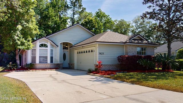 7425 CARRIAGE SIDE Court, Jacksonville, FL 32256