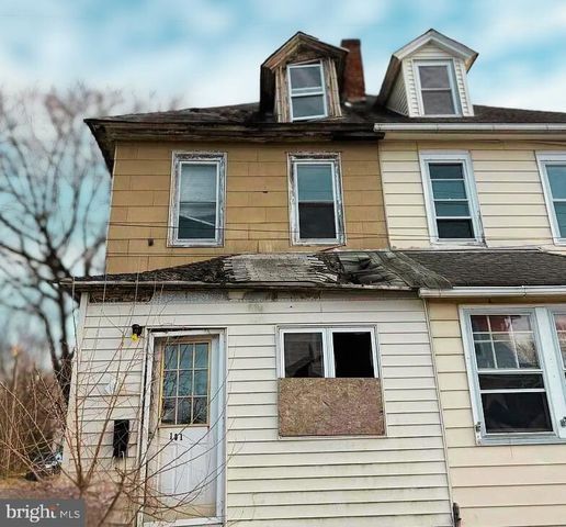 101 Penn St, Penns Grove, NJ 08069