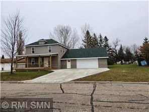 201 Wisconsin Ave, Lancaster, MN 56735
