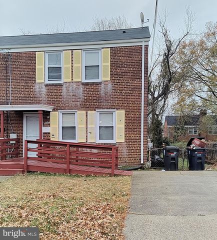 2327 Iverson St, Temple Hills, MD 20748
