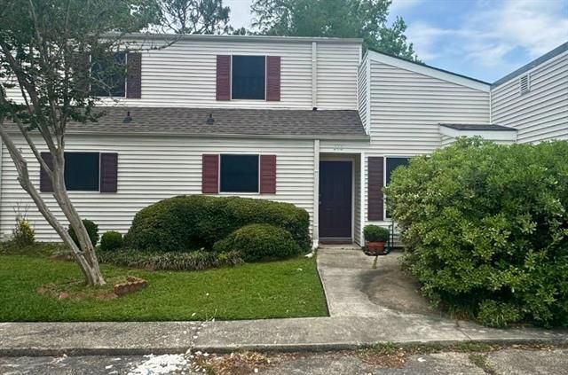 240 Putters Ln, Slidell, LA 70460