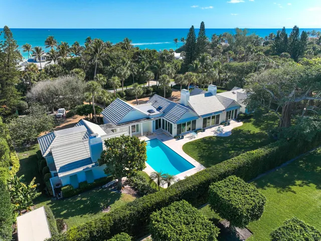 162 S Beach Road, Hobe Sound, FL 33455