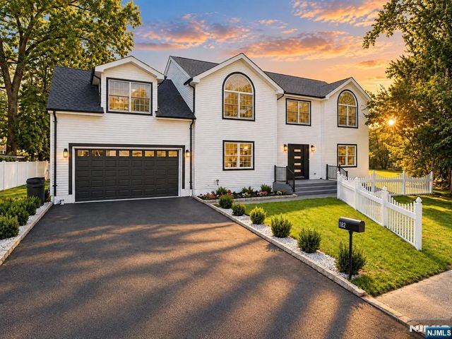182 School Street, Northvale, NJ 07647