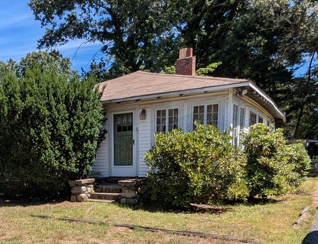 23 Pondview Ave, Pembroke, MA 02359
