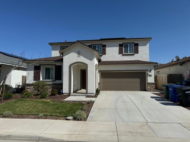 642 Millwood Dr, Patterson, CA 95363