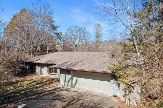382 County #B, Mahomet, IL 61853
