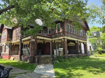 662 W  9th St #11, Erie, PA 16502
